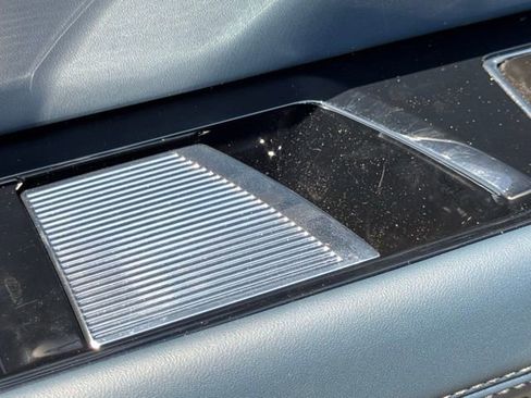 New 2025 Cadillac Escalade IQ Luxury 2 image 17