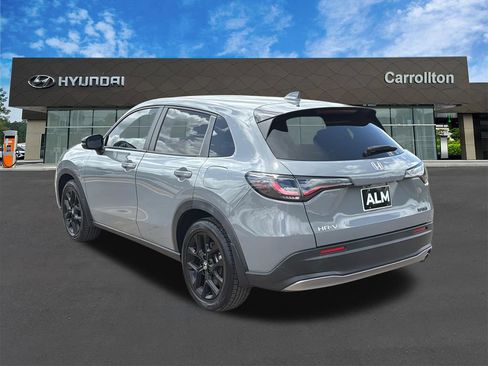 Used 2025 Honda HR-V Sport image 7