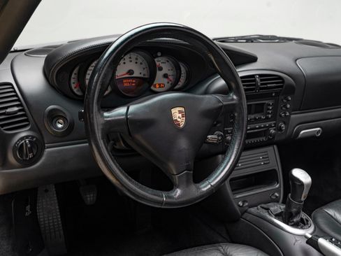 Used 2004 Porsche 911 Carrera 4S AWD/4WD image 20