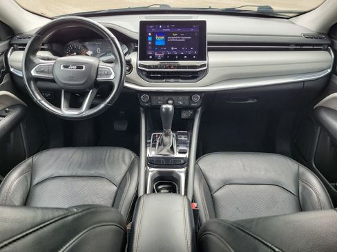 Used 2022 Jeep Compass Limited AWD/4WD image 12