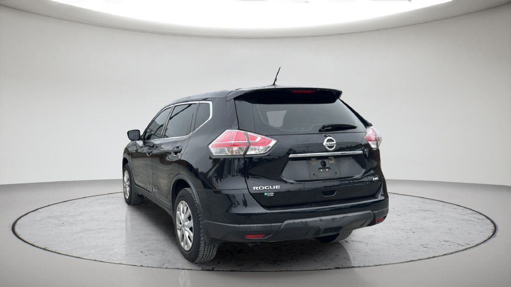 Used 2016 Nissan Rogue S AWD/4WD image 10