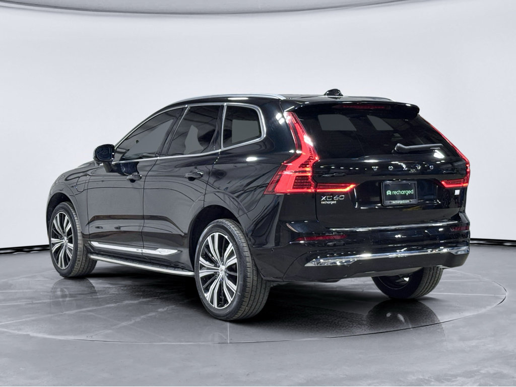 Used 2023 Volvo XC60 T8 Plus w/ Protection Package Premier AWD/4WD image 2