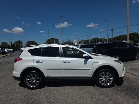 Used 2016 Toyota RAV4 Limited w/ Advanced Technology Package AWD/4WD image 4