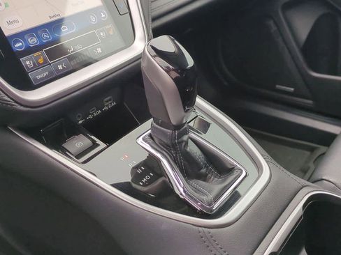 Used 2023 Subaru Outback Touring image 33