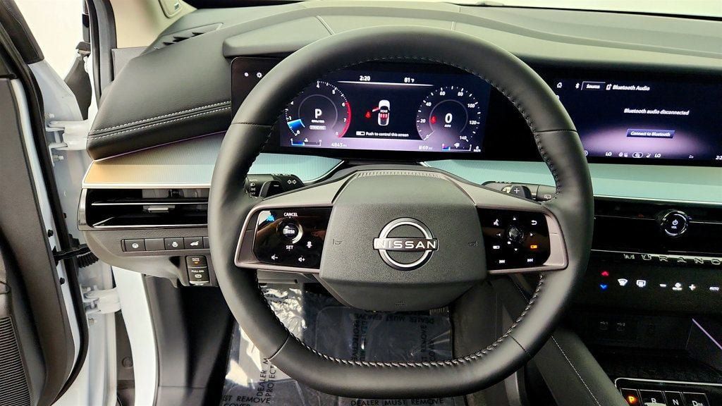 Used 2025 Nissan Murano SL AWD/4WD image 14