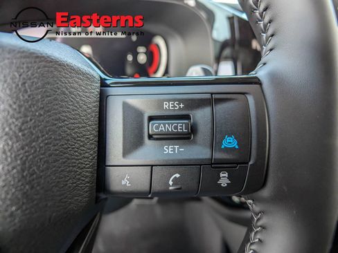 New 2026 Nissan Pathfinder Platinum AWD/4WD image 17