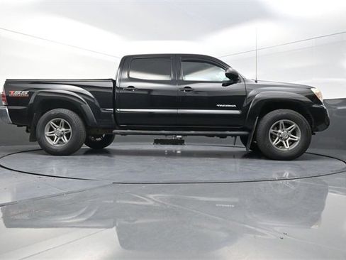 Used 2013 Toyota Tacoma PreRunner w/ SR5 Pkg image 34