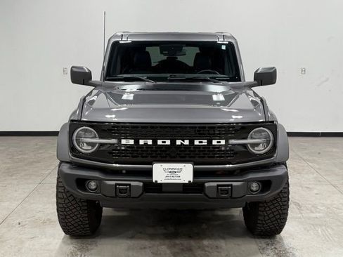 Used 2023 Ford Bronco Wildtrak image 4