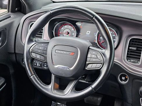 Used 2023 Dodge Charger SXT image 11