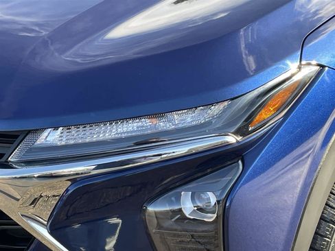 Used 2024 Chevrolet Trax LS image 9