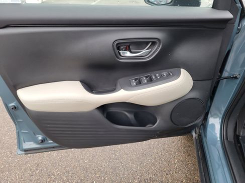 Certified 2026 Honda HR-V LX image 18