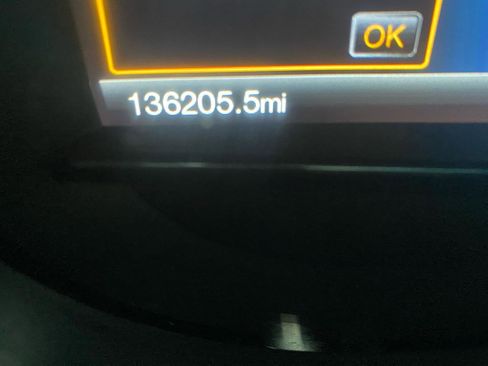 Used 2016 Ford Explorer Limited w/ Equipment Group 301A AWD/4WD image 16