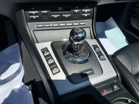 Used 2005 BMW M3 Convertible RWD image 34