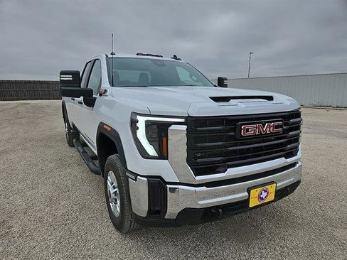 New 2026 GMC Sierra 2500 Pro w/ Convenience Package image 7