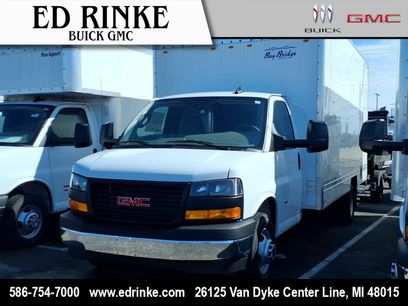 New 2025 GMC Savana 3500 Extended w/ Power Convenience Package
