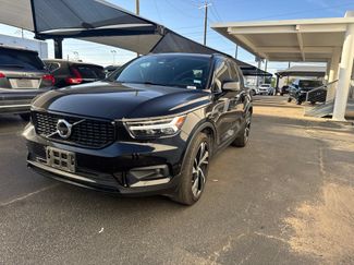 Used 2021 Volvo XC40 T5 R-Design w/ Advanced Package AWD/4WD video 1