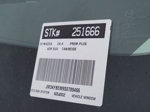 New 2025 MAZDA CX-5 AWD 2.5 S w/ Premium Plus Pkg image 25