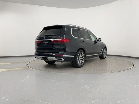 Used 2021 BMW X7 xDrive40i w/ Premium Package image 9