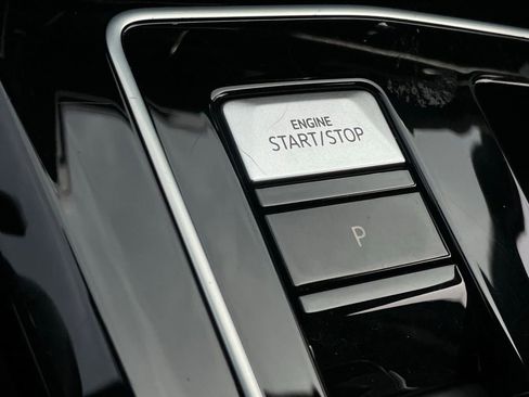 Used 2024 Volkswagen GTI S image 19