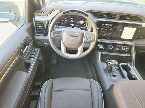 New 2026 GMC Sierra 1500 Denali image 11