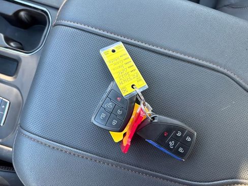 Certified 2023 GMC Sierra 1500 AT4 image 27