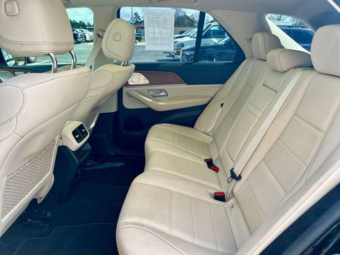 Used 2022 Mercedes-Benz GLE 350 image 11