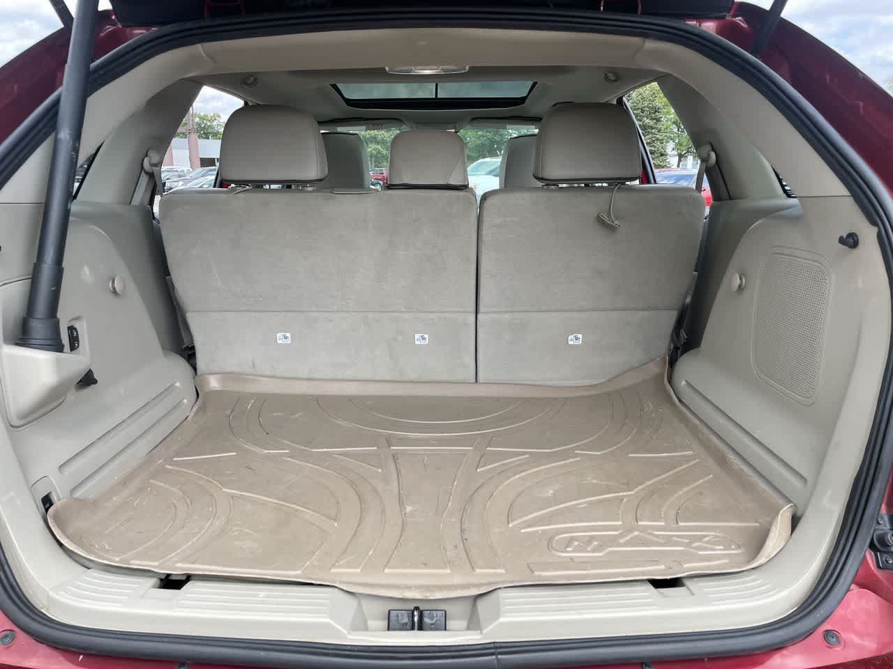 Used 2013 Lincoln MKX AWD image 17
