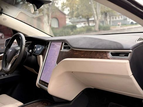 Used 2017 Tesla Model X P100D image 12