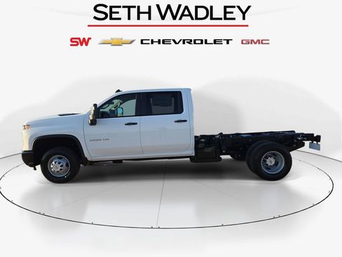 New 2026 Chevrolet Silverado 3500 W/T AWD/4WD image 4