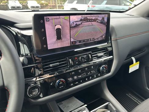 New 2026 Nissan Pathfinder Rock Creek AWD/4WD image 24