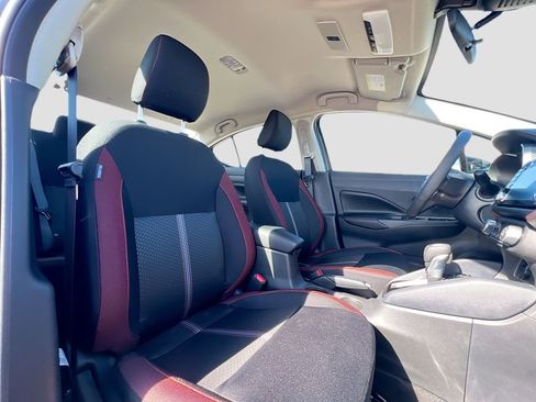 New 2025 Nissan Versa SR image 25