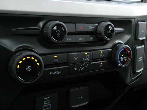 New 2025 Ford F350 XLT w/ FX4 Off-Road Package image 14