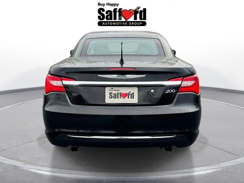 Used 2011 Chrysler 200 Limited FWD image 7