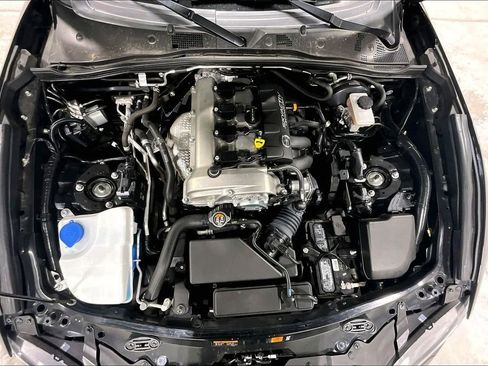 Used 2018 MAZDA MX-5 Miata Grand Touring image 12