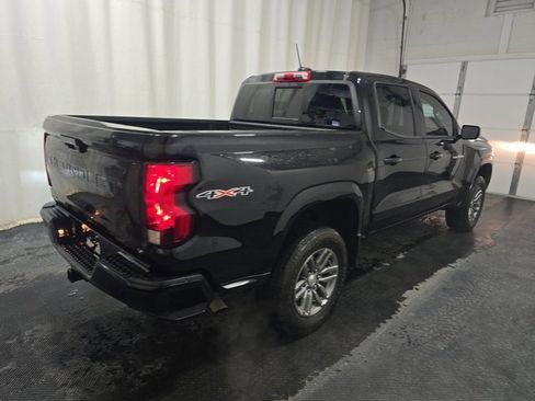 Used 2023 Chevrolet Colorado LT w/ LT Convenience Package II image 3