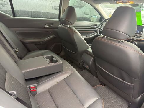 Used 2020 Nissan Altima 2.5 SR w/ Premium Package AWD/4WD image 6