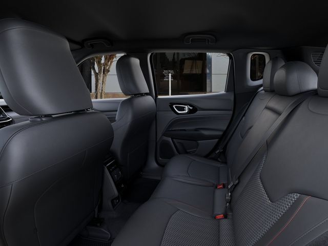 Used 2026 Jeep Compass Trailhawk AWD/4WD image 23