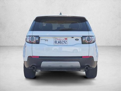 Used 2019 Land Rover Discovery Sport HSE Luxury AWD/4WD image 6