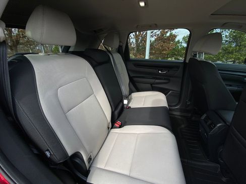 Used 2024 Honda CR-V EX image 31