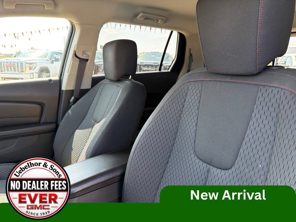 Used 2013 GMC Terrain SLE FWD image 22