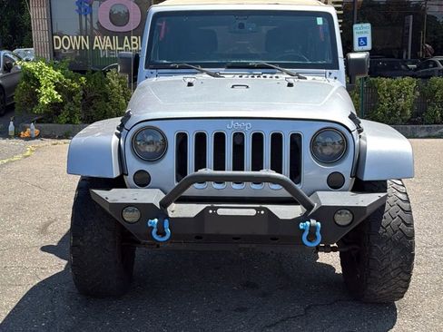 Used 2016 Jeep Wrangler Unlimited Sahara w/ Dual Top Group image 2