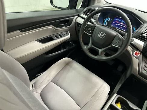 Used 2020 Honda Odyssey EX image 12