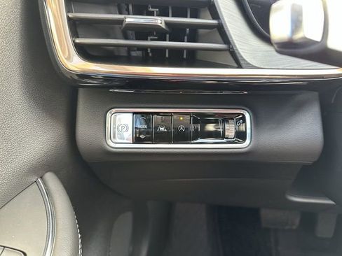 New 2026 Buick Envision Avenir image 18