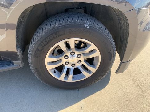 Used 2016 Chevrolet Tahoe LS image 2