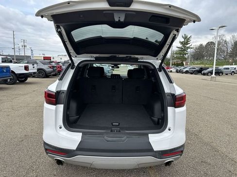 Used 2024 Chevrolet Blazer LT w/ Convenience Package FWD image 21