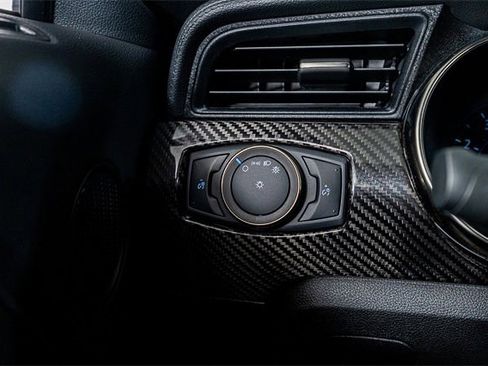 Used 2020 Ford Mustang Shelby GT500 w/ Technology Package image 45