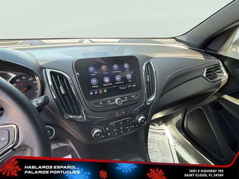 Used 2023 Chevrolet Equinox RS FWD image 18