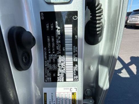 Used 2024 Toyota 4Runner SR5 image 28