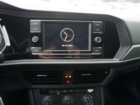Used 2020 Volkswagen Jetta S FWD image 11