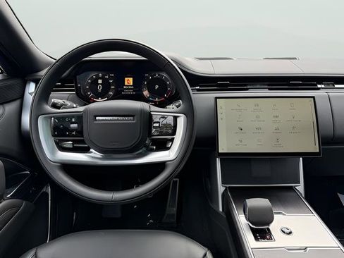 New 2026 Land Rover Range Rover Long Wheelbase Autobiography image 14